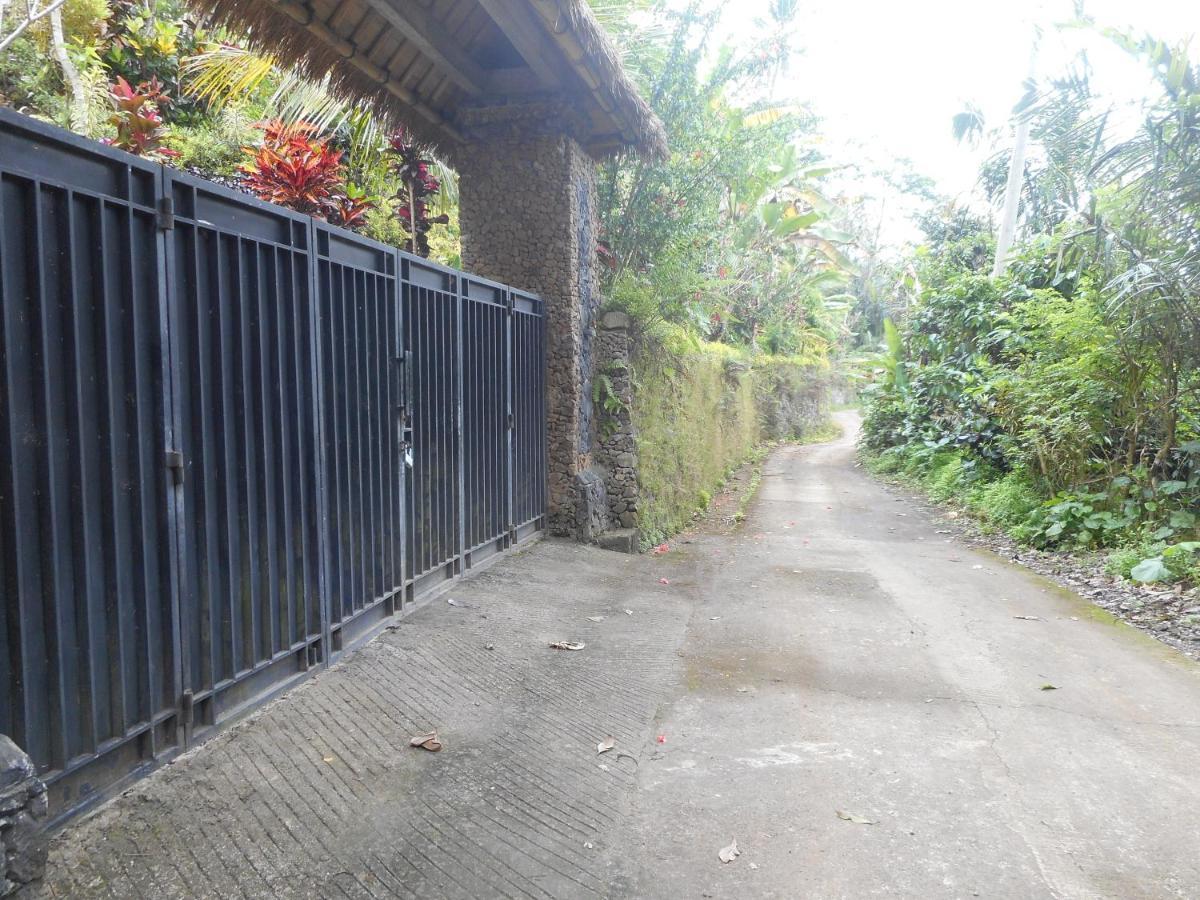 Villa Dukuh Selat Exterior photo